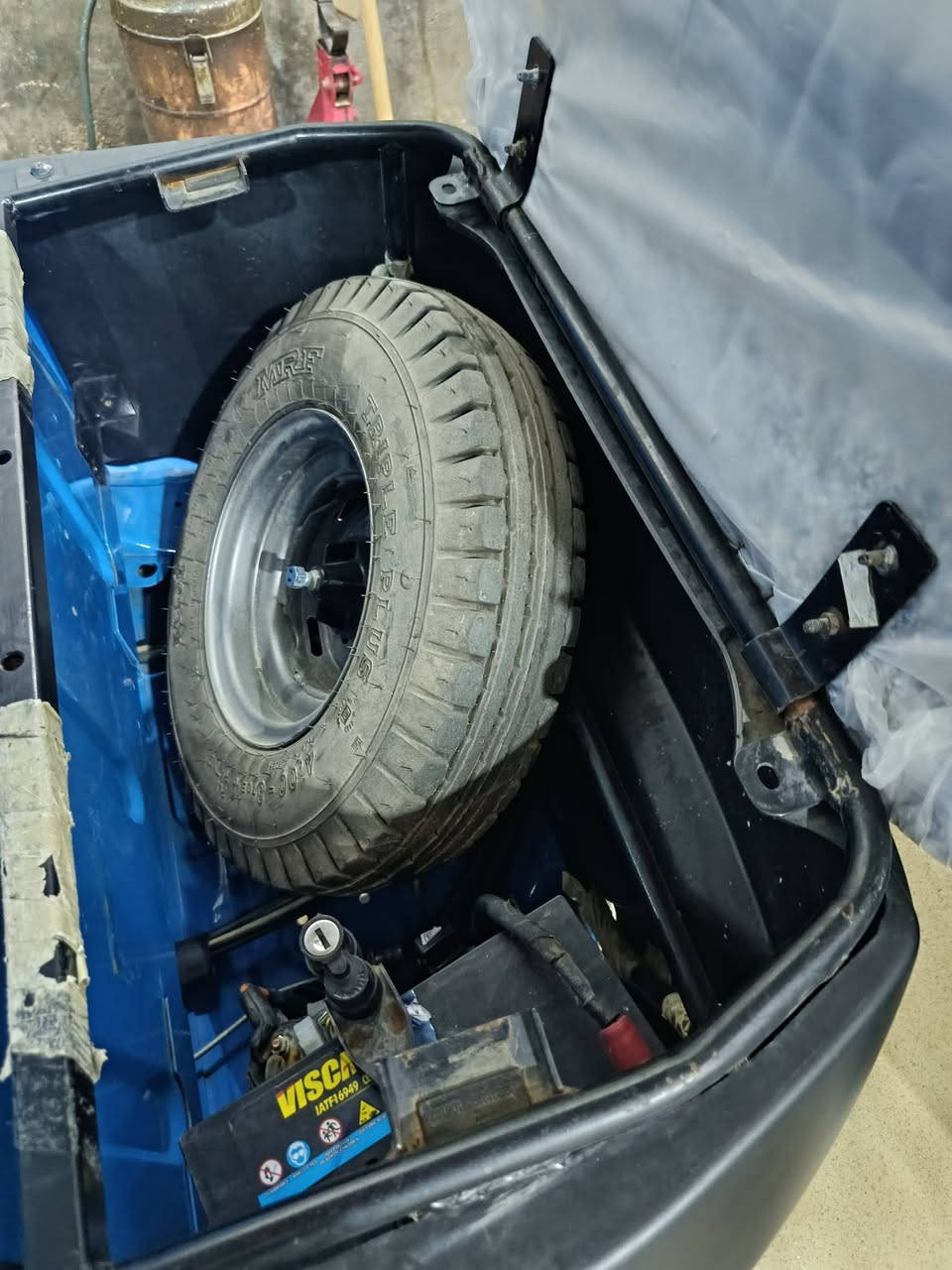 سلام عليكم ٢٤ شهر ٤ زيرو جانت مضمونه يعني من اكلك باكيت باكيت اوراق والرقم مفتوح كبل روح رقم العنوان ميسان المجر الكبير  الشراي ***********  أو ***********
