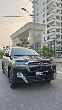 لاندكروز GX.R • V8 4600 • ٨٩١٠٠ كم