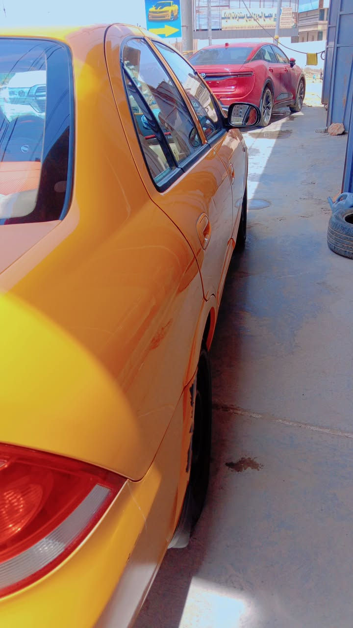 نيسان صني موديل ١٢ تكسي بأسمي رقم بغداد مكانة ديوانية  سيارة بية قبق جنطة مبدل وشوية بلكنر مال البنيد لابدنة ولا دواخل تبريد شغال كهربائيات شغالة مكينة كير خير من الله ترايك وين ما تريد هيئة تأخذ مصفرة غرامات ربع ممطلوبة رايدة 95 وبية مجال للطيبين وهذى رقمي ***********
