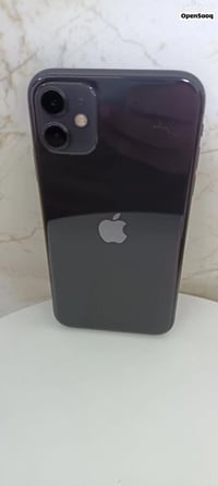 ايفون 11 ذاكره 128 بطاريه 75 مبدل شاشه و فيس ايدي واكف فقط كلشي شغال م...