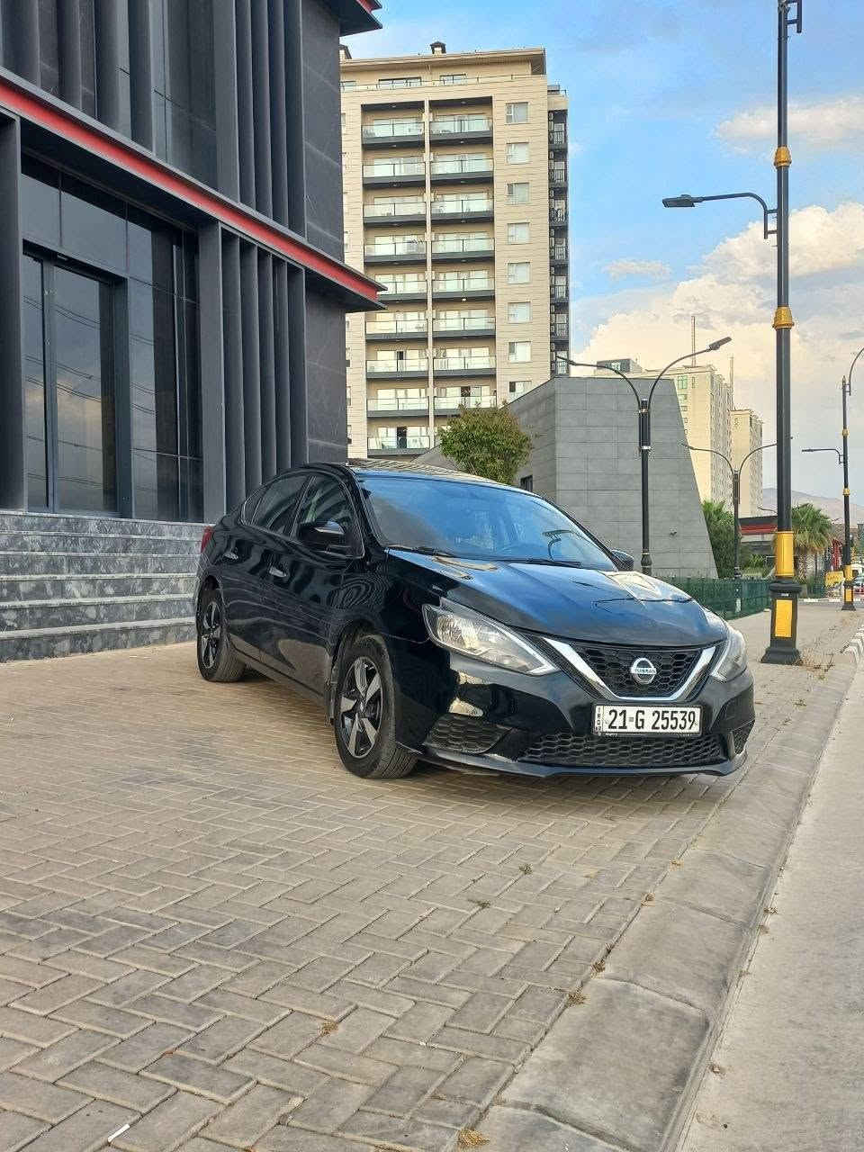 سێنترا ٢٠١٧ ئێسڤی پڵەس هەیکەلی شوشەییە ماشەڵا لە ڕوبەرو جوانتریشە سەیارەکە کلین داغڵ بوە ڕەسمی دەعمی نیە 6 پارچەیەکی بۆیاخە ناوگرت و دەعمی قورسی نیە پشت و پێشیشی جوانە مەکینە ١٨ مەرغوبە و فولە
گێڕ و مەکینە و تەبریدی بەشەرتە مەزبوتە و سەنەوی تا ٢٠٣٠ تازەیە دینارێ مەسرەفی نیە
سعری ٩٢ گەڵا و معامەلە
*********** السليمانية, العراق
