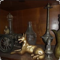 غراض مخزن • جداريات • هاونات نحاس