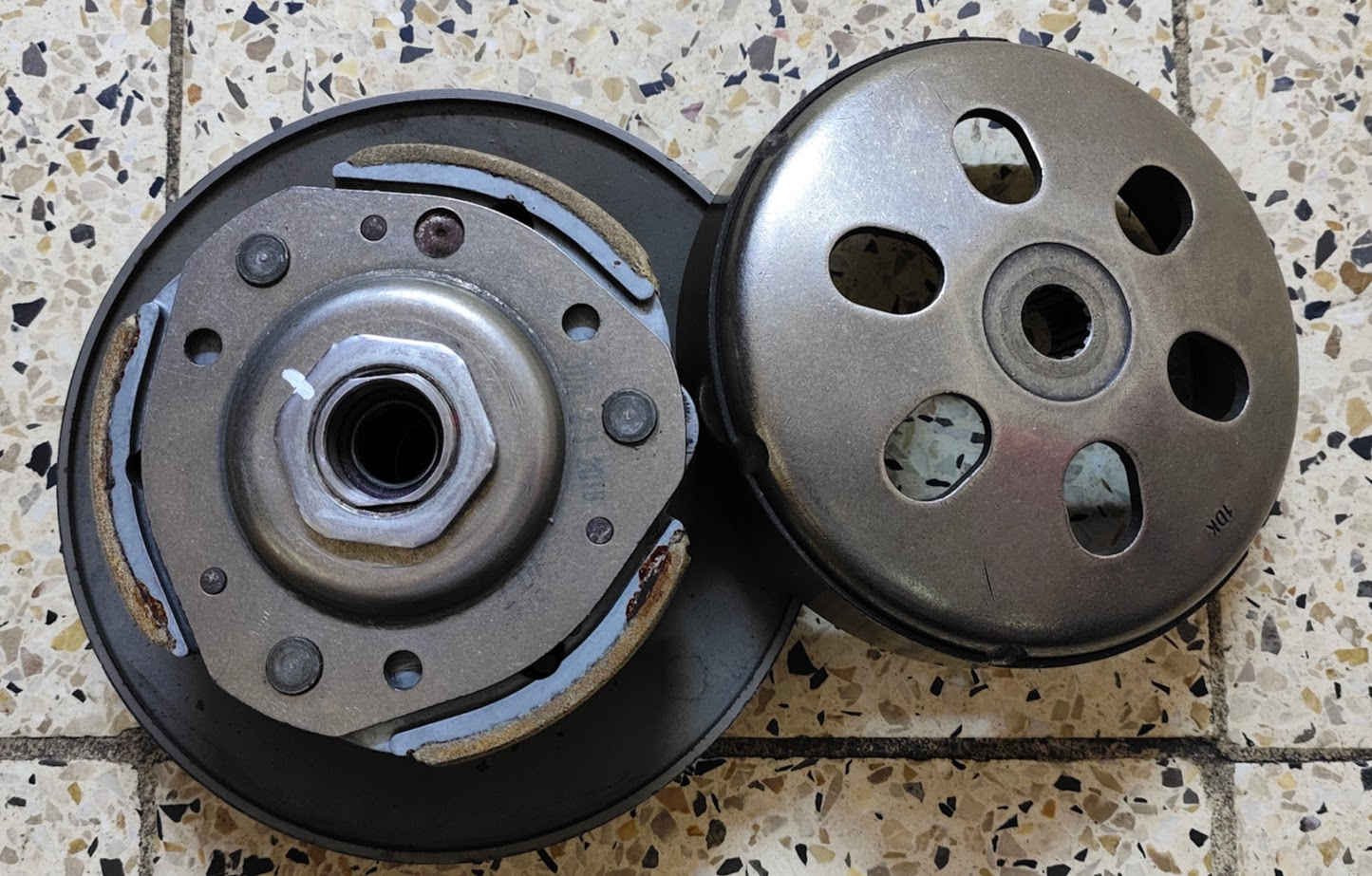 لسلام عليكم ..

اكلج خلفي ماجسته اس كامل اصلي65 الف

اكلج امامي اصلي 45 الف 

قايش اصلي سعرة 25 الف اخو الجديد

صفاكات اصلية للكلج الخلفي الوحدة 30 الف

دبل خلفي اصلي 35 الف

مكاني العمارات السكنية زيونه


**إذا كنت صاحب هذا الإعلان وتريد حذفه لأي سبب، رجاءا أرسل رسالة إلى الدعم الفني**