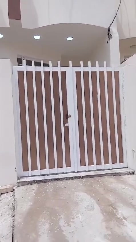 مشتمل جديد مامسكون مساحته 100 متر طولاني منطقت الخاجيه الجرحى ال 9400 للستفسار اكثر ***********
