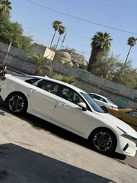 k5 للبيع موديل23  مواصفات خليجي  محرك 2000 دوش   قطعتين تبريد   تشغل ع...