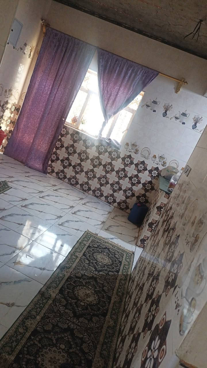 عندي بيت البيع قضاء السدير بنيان طابوك سراميك غرفتين وصاله ومطبخ حار وبارد وبراني بعده ماكامل عوزه لبخ ورضيه بنيانه جديد 2024 مناسب سعر خاص بيع مستعجل شراي يراسني / طابو زراعي بي وصل طابو تواصل على خاص


**إذا كنت صاحب هذا الإعلان وتريد حذفه لأي سبب، رجاءا أرسل رسالة إلى الدعم الفني**