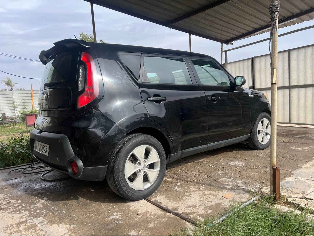 السلام عليكم 
للبيع كيا صول موديل 2015
وارد امريكي محرك 1600 
ماشيه 120mil
ضررها جاملغ امامي  وبالعراق صار بيها رشات صبغ اث شخوط بدون دواخل بدون ايرباك
السياره جاهزه من كل النواحي 
السعر 97وبي مجال للاستفسار ع 
***********
مكان السياره بغداد السيديه بغداد, العراق
