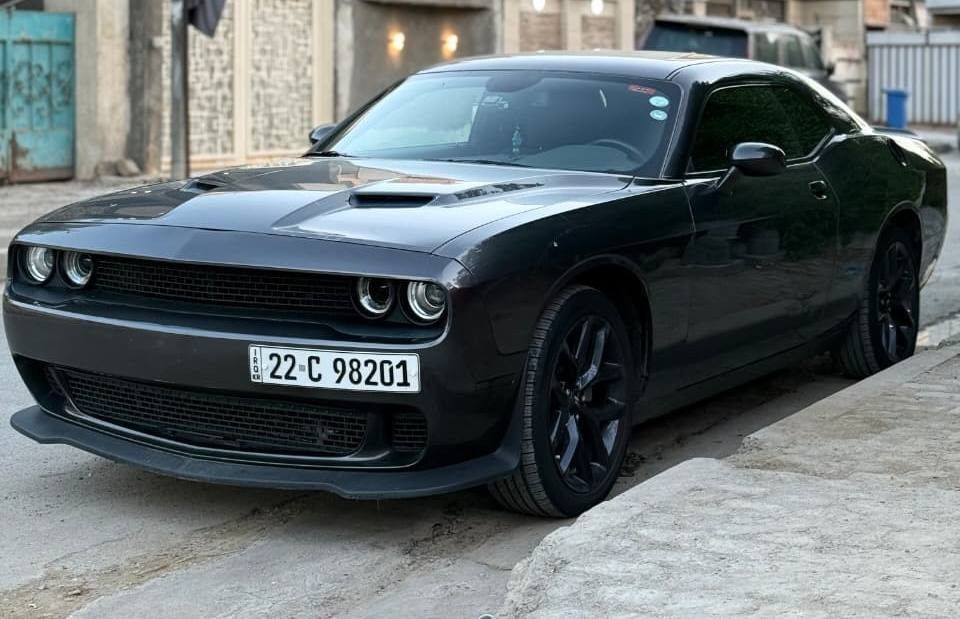 جالنجر تشالنجر 2023 
مواصفات sxt  6 سلندر
 الممشى 37 الف كيلو
محرك كير واير بشرط مامفتوح 
سيارة حيل نظيفة كلشي عل بلاد جديد 
سنوية هزة كلشي جديد مدفوع لـ
باسمي السنوية بشرط تحويل وغرامـة
سيارة مابيـها دينار مصرف كامل من كل نواحي
السياره ضربتها الجاملغ الخلفي اليسره + شخوط بدون شواصى بدون ايرباك بدون دواخل الحادث موجود بداخل المنشور العنوان بغداد
رقم صاحب سيارة ***********
