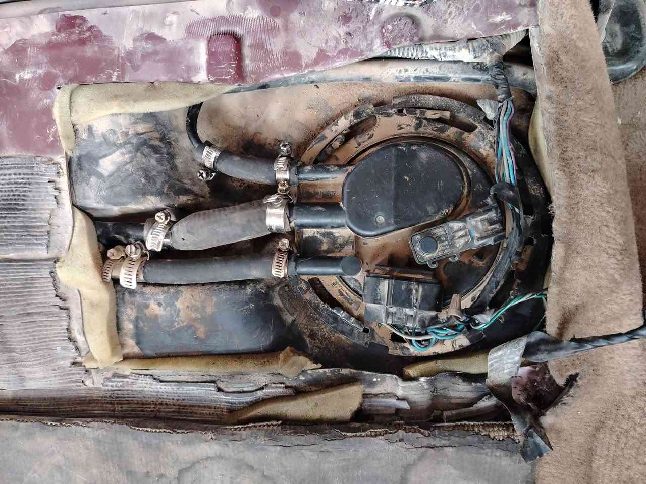 تبديل طوافات وتشغيل كيج البنزين
#ورشة انور سوزوكي كربلاء الحي الصناعي الابلوك الثاني
***********
***********
