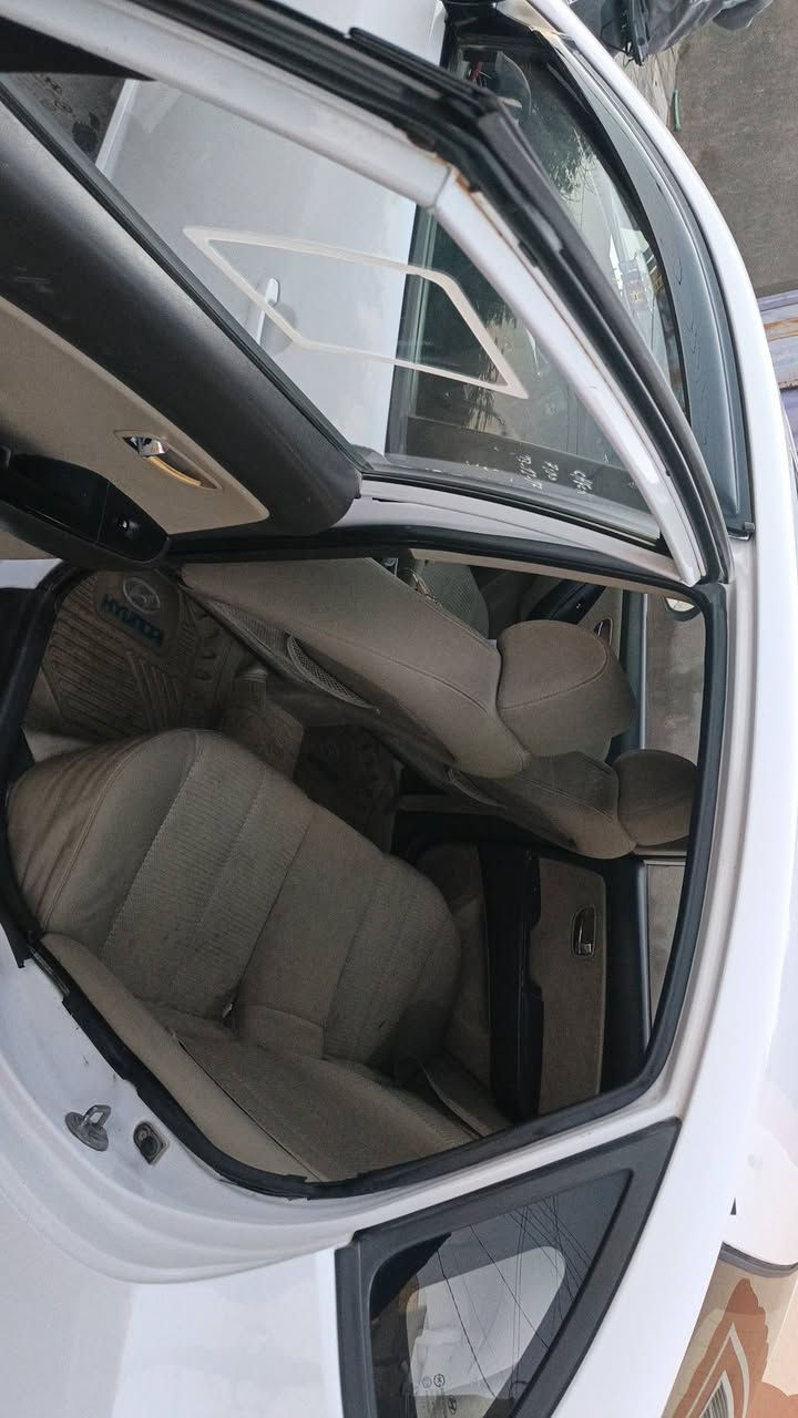 السلام عليكم النترا مديل 2011 فول رقم اربيل تحوي أو وكاله بيها صبغ 3قطع ونص بدون دواخل مكينه 1600دكشن عالي السعر 110 للتفاصيل اتصل ع الرقم *********** المكان كربلاء
