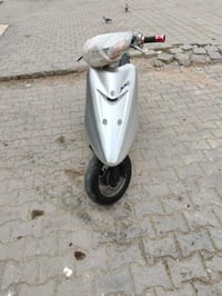 عصفوريه جديده سلف وهندر شلعه معدل كهربائيات كلها شغاله السعر ٣٠٠ وبيها...