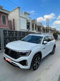 وبركاتة   VolKswagen  Atlas SEL Premium R_Line  2024  عداد المسافة : 2...