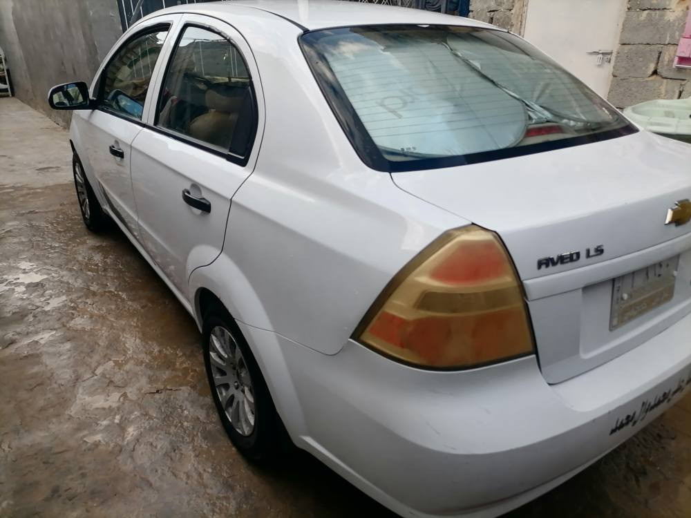 سلام عليكم افيو 2011 سياره ورد خليجي سيارة جاهزه مكينه مفتوحة بيه ضربات بصيطه  كلشي شغال تبريد و دفئه شغال سياره اقتصديه مرتبه تواصل على رقم 
*********** ناصرية, ذي قار
