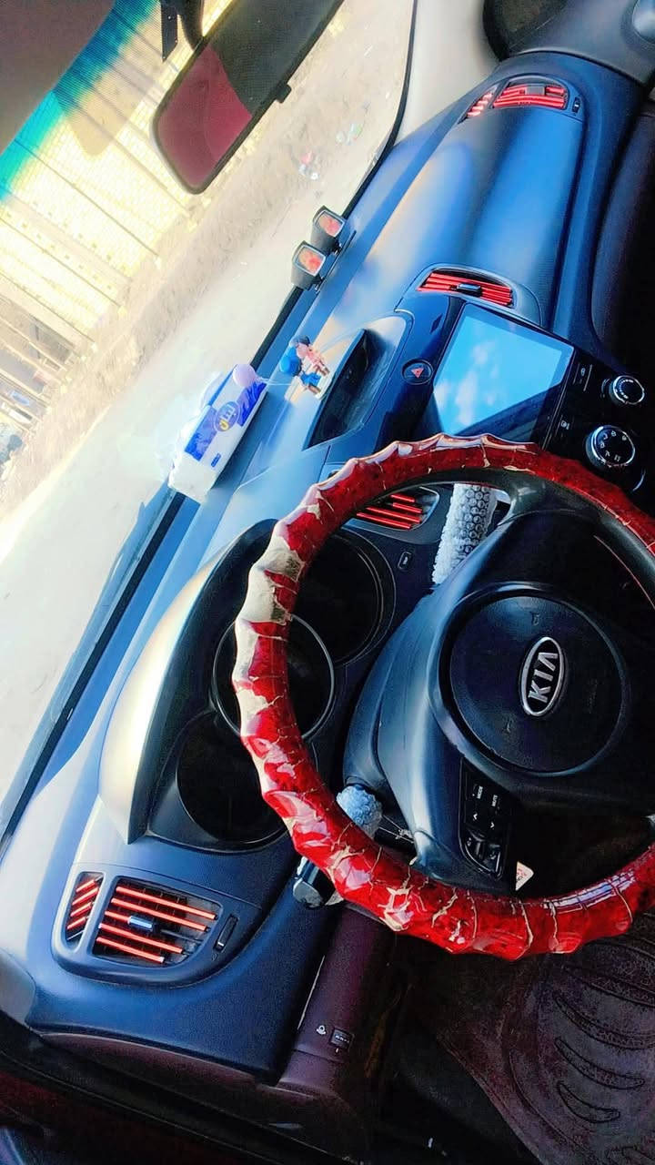 سلام عليك شباب جمعه مباركه سيراتوخليجي  20009 رقم ذي قار بسمي بيه باب لسايق مبدل ومصبوغه عام اثر جراد.   كير.  مكينه  مكفولات  حداديه جديه مشط جديد  مكان ناصريه مركز السعر 89. رقم   ***********
