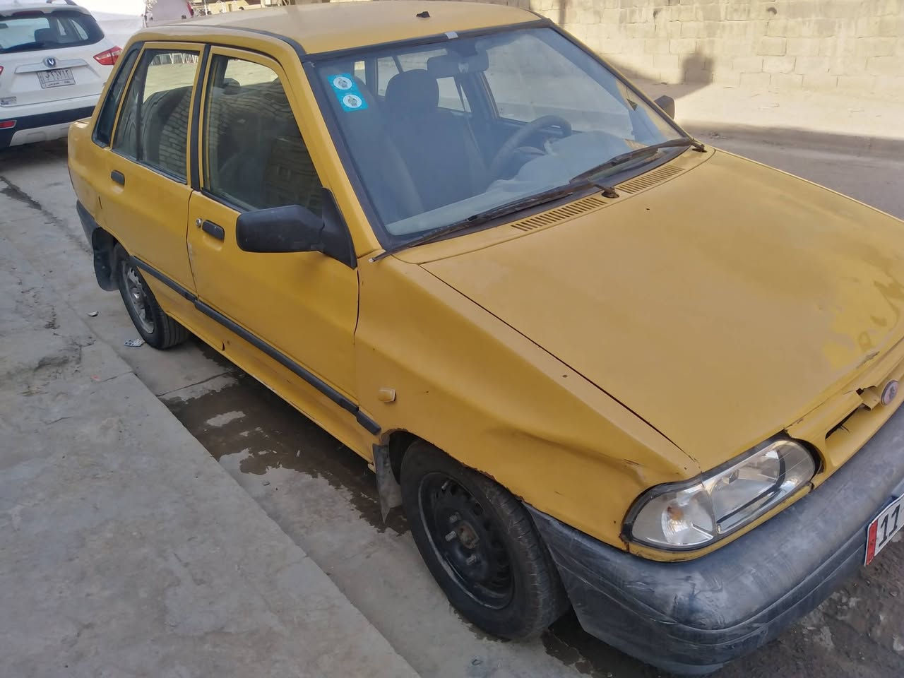 تخم جديد
صدر جديد
مشط جديد
باور جديد
باتري جديد
سلف جديد
سيارة بوجهك للشارع

نقصها فقط شباك وجاملغ
مراوس او بيع والرزق على الله
مكاني بغداد ***********
ماموجود عالخاص فقط واتس او عالسيم
