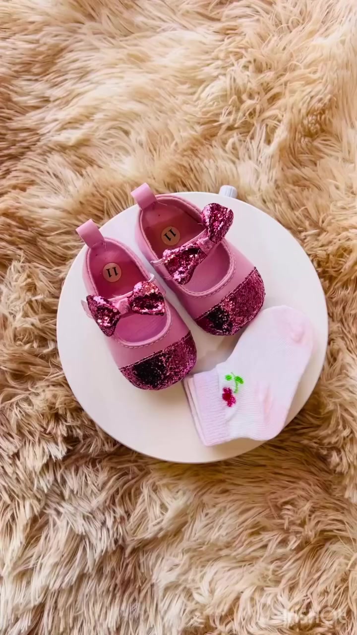 سيت حذاء مع جواريب للبيبي 
تفاصيل صغيرة بس تعطي أناقة كبيرة ✨
ناعم ومريح على قدم صغيركم ويكمل طلتهم الحلوة
السعر ٥ ونص فقط 🌷

📍العنوان: بغداد – الغزالية، شارع مدير الأمن، مجاور زياد مول

#بيبي_شيك #ملابس_بيبي #أحذية_مواليد #أناقة_أطفال #تسوق


**إذا كنت صاحب هذا الإعلان وتريد حذفه لأي سبب، رجاءا أرسل رسالة إلى الدعم الفني**