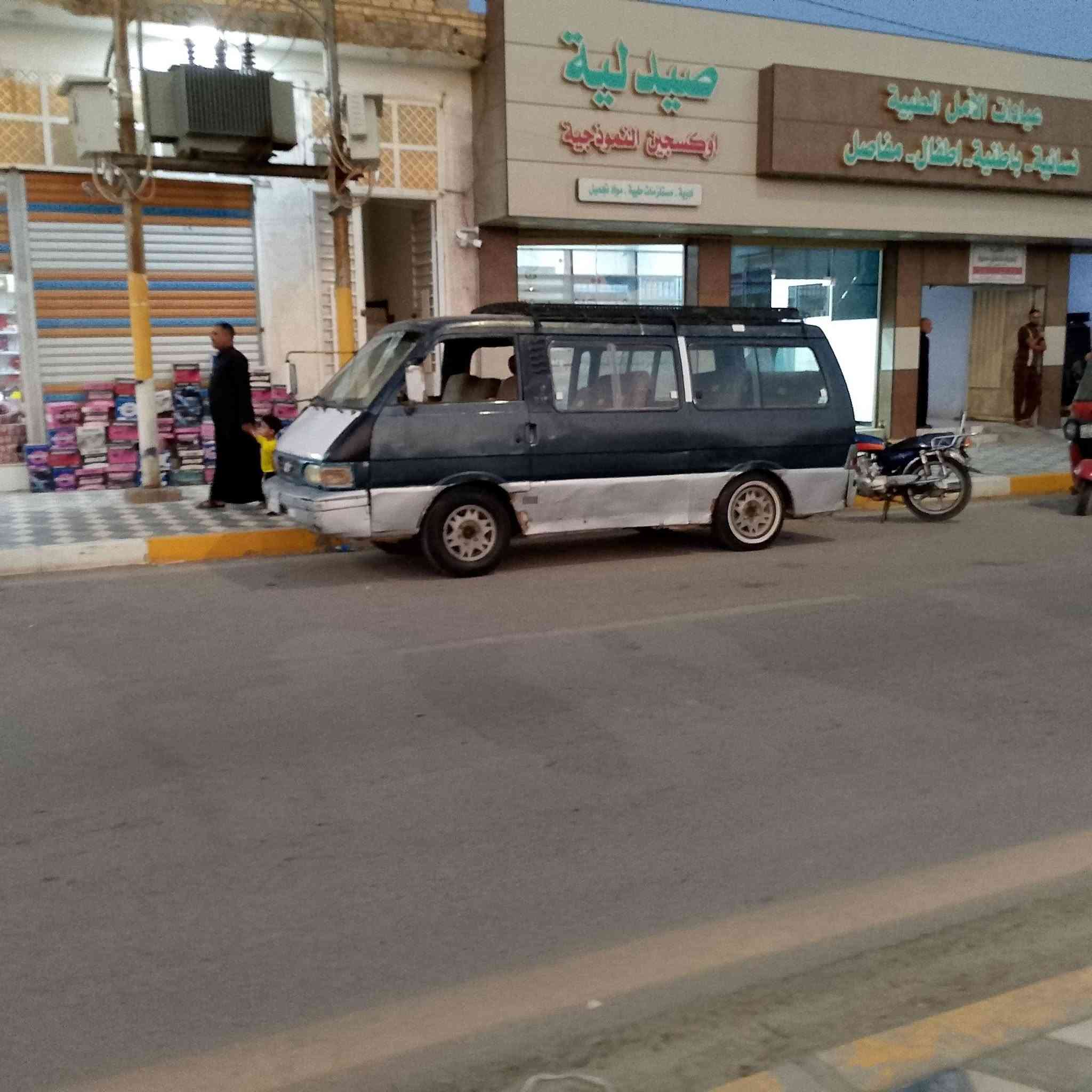 كيـه بسـته ، موديـل 1995 ، سنويـه عاج ساقـطة 2019 ، سعرها 20 وبيها مجال حك الجيـة ، مكـاني ذي قار قضاء الفهود ، رقم الاتصال ***********  ،
