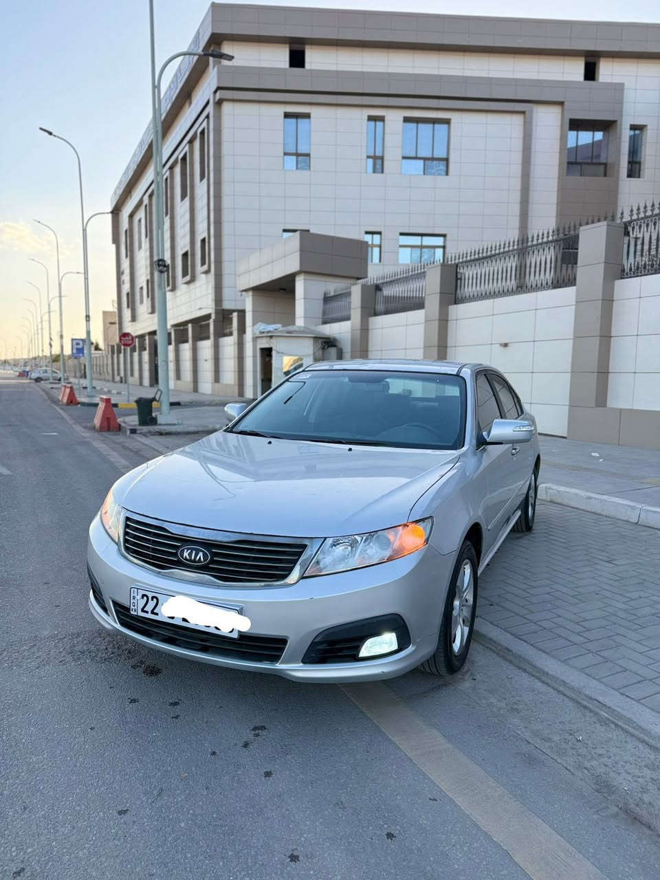 سلام عليكم
اوبتيمه 2010 ادوات ادوات كصه جنطه 
دخول جديد جاهزه وجديده تخم تاير حداده جداد سياره فول شفتات حساسات كشنات جلد بصمه اشاير مري سياره فول 
بلوتوث  محرك كير كفاله محرك 2400 بانزين دوش متوئم شمالي نكليزي طبق الصل السعر 47$ العنوان البصره الهاتف ***********
