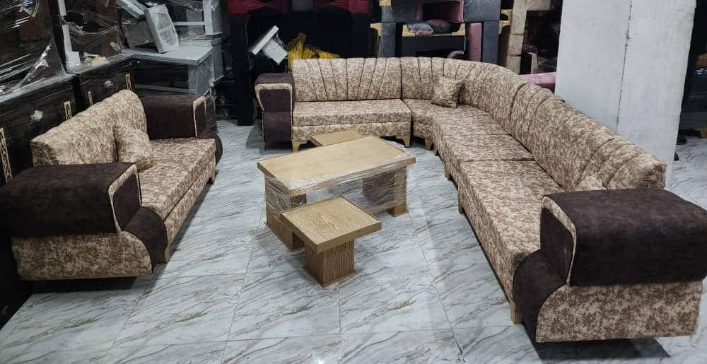 ⛔️ عرووضنا مستمررة ⛔️ للتواصل واتس #اتصال0996910640😍#مليونين_و350 ألف طقم كنب مع 🎁طاولات هددية 
🛑الطقم المميز والاكثر طلب
😎#طقم #كنبايات9أشخاص
🔴#المواصفات: 
 ✅  خشب شوح
✅#سفنج ع 12سم. ممتاز اول
✅#قماش مرمرة مخمل
✅#صندوق 😍
✅#الطراحة متحركة مذودة بسحابات لسهولة الغسيل🌙
# قواعد لوكنز لون الدهبي  

📛#


**إذا كنت صاحب هذا الإعلان وتريد حذفه لأي سبب، رجاءا أرسل رسالة إلى الدعم الفني**