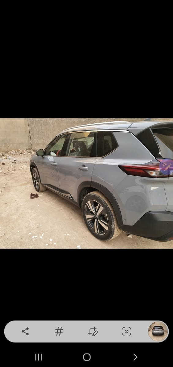 سلام عليكم
روج نيسان 2023 للبيع فقط فول مواصفات بدون ايرباك السعر 18 الف دولار مكاني الرمادي ماشية 30 الف 
***********
