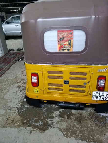 السلام عليكم تكتك للبيع موديل 20 شهر 11 معمر بس دوس الباقي بلادي العنوان بغداد مدينة الصدر رقم الهاتف ***********
