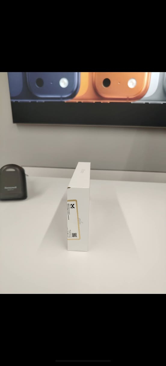 للبيع
Apple iPhone 17 pro max
السلام عليكم 
تحت ضمان الوكالة 
من الوكيل الرسمي 
شركة /Master store
Premium Reseller
عربي شرق أوسط 
ذاكرة /512
بطارية /100
عدد دورات الشحن /1
ضمام 2 سنة شامل الصيانة غير مستخدم فقط مفتوح من الكارتون فقط
جميع ملحقات وية 
تاريخ الشراء /7/18 /مدة الاستخدام 5 ايام 
للتفاصيل اكثر 
***********
السعر/قابل للتفاوض بي مجال بسيط
الموقع قضاء شط العرب
