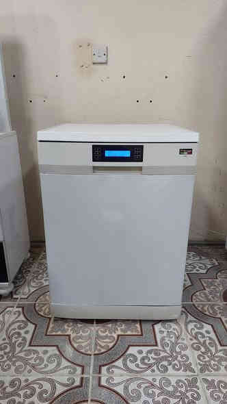 ئەم شتانە بۆ فرۆشتن لەسلێمانی.
***********
جوابی کۆمێنت نادرێتەوە
