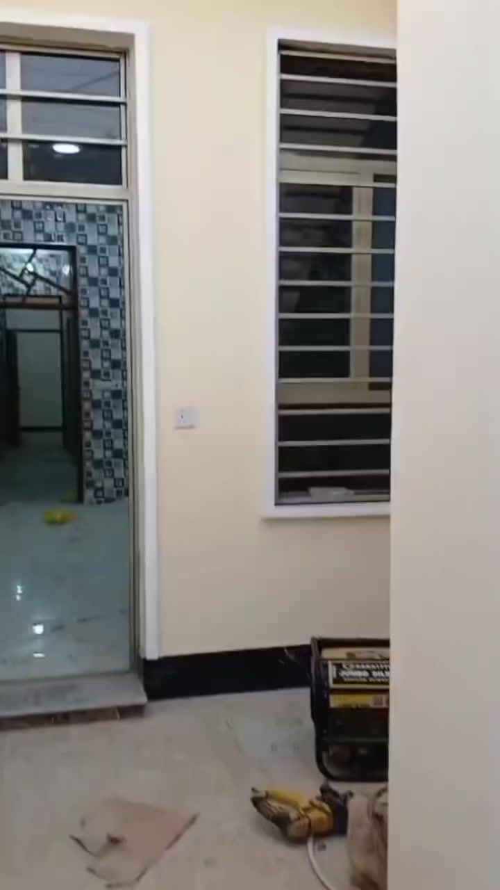 مشتمال ارضي للايجار الامانه خلف اسواق الامانه غرفه وستقبال وصاله سعر 350الف***********
