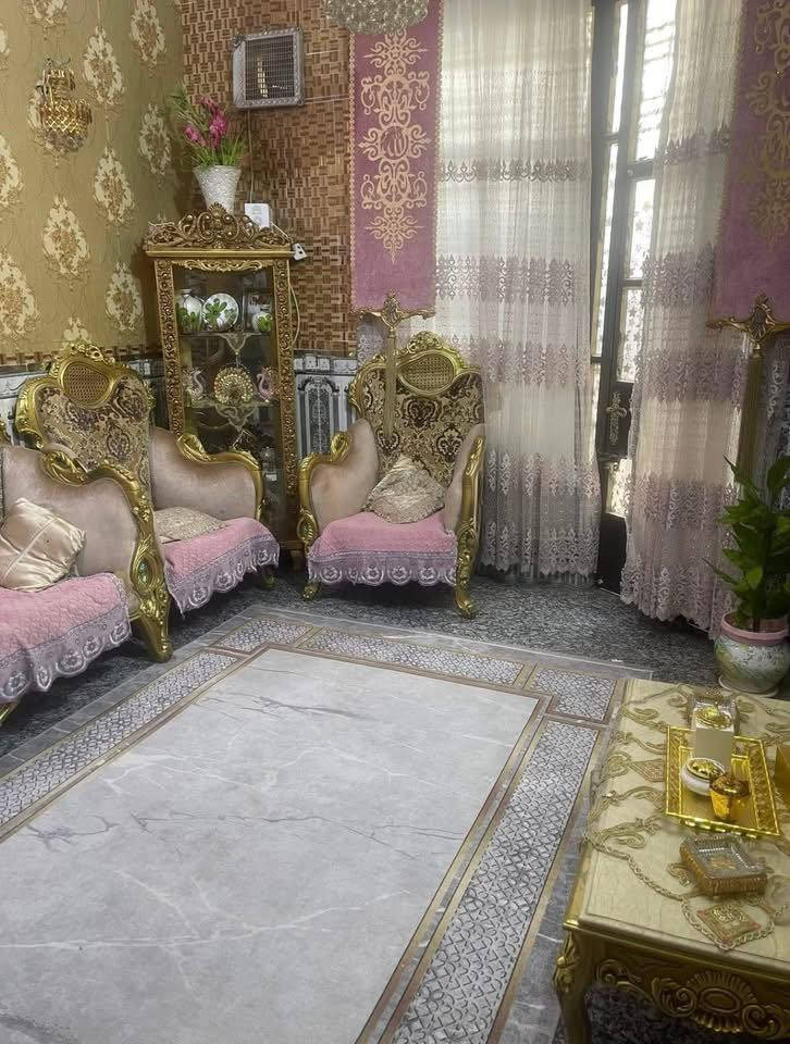 السلام عليكم دار للبيع مساحة74 الواجهه5 ونزال14 بناء حديث 2018 بجميلة الثانية البيت مقابل حديقة شراي اتصل وتدلل***********
