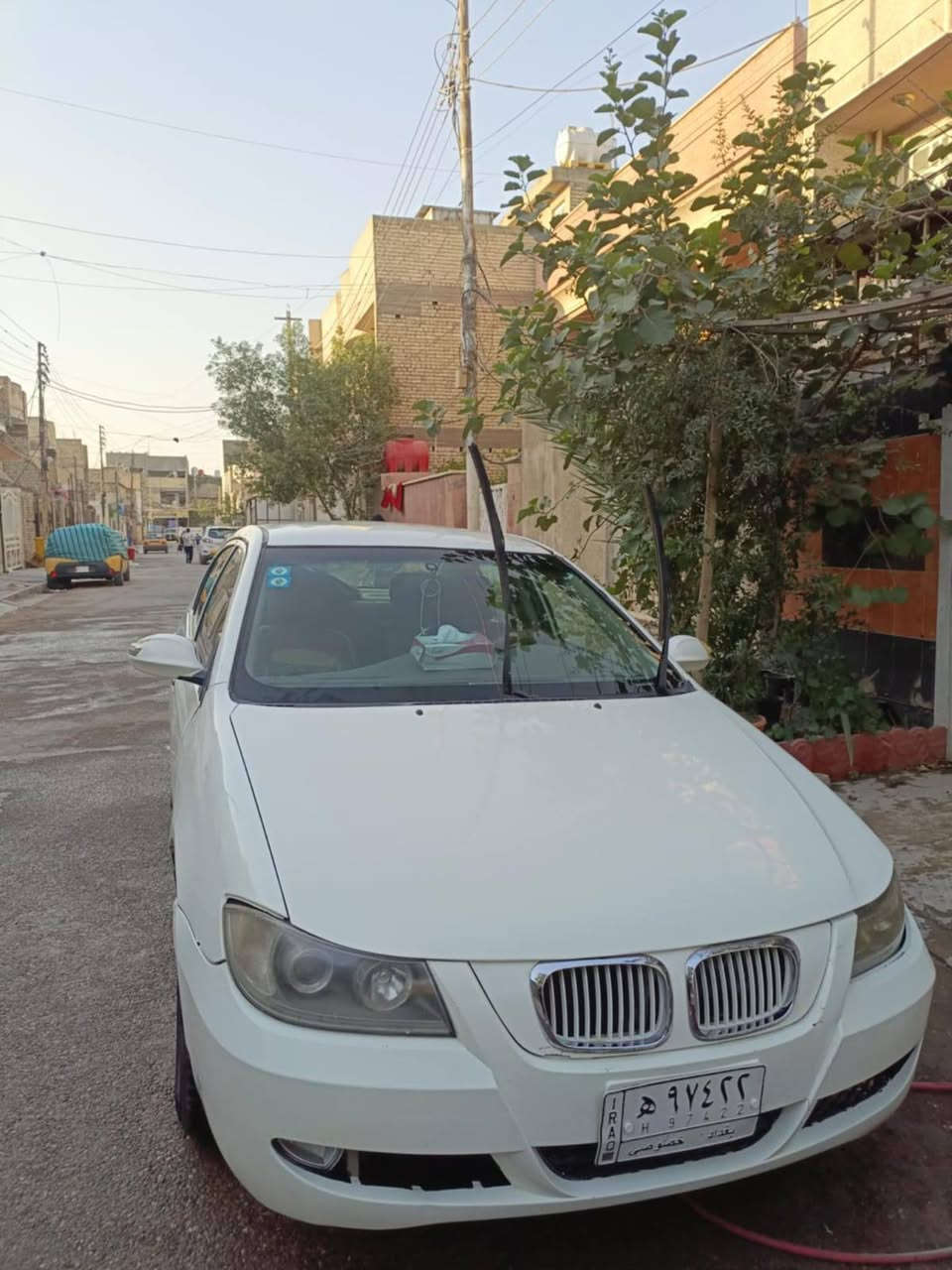 ليفان 2012 رقم انكليزي سياره مصبوغه عام للجماليه كير ومكينه خير من الله تخم تاير جديد تبريد شغال للاستفسار من*********** بغداد شهداء البياع
