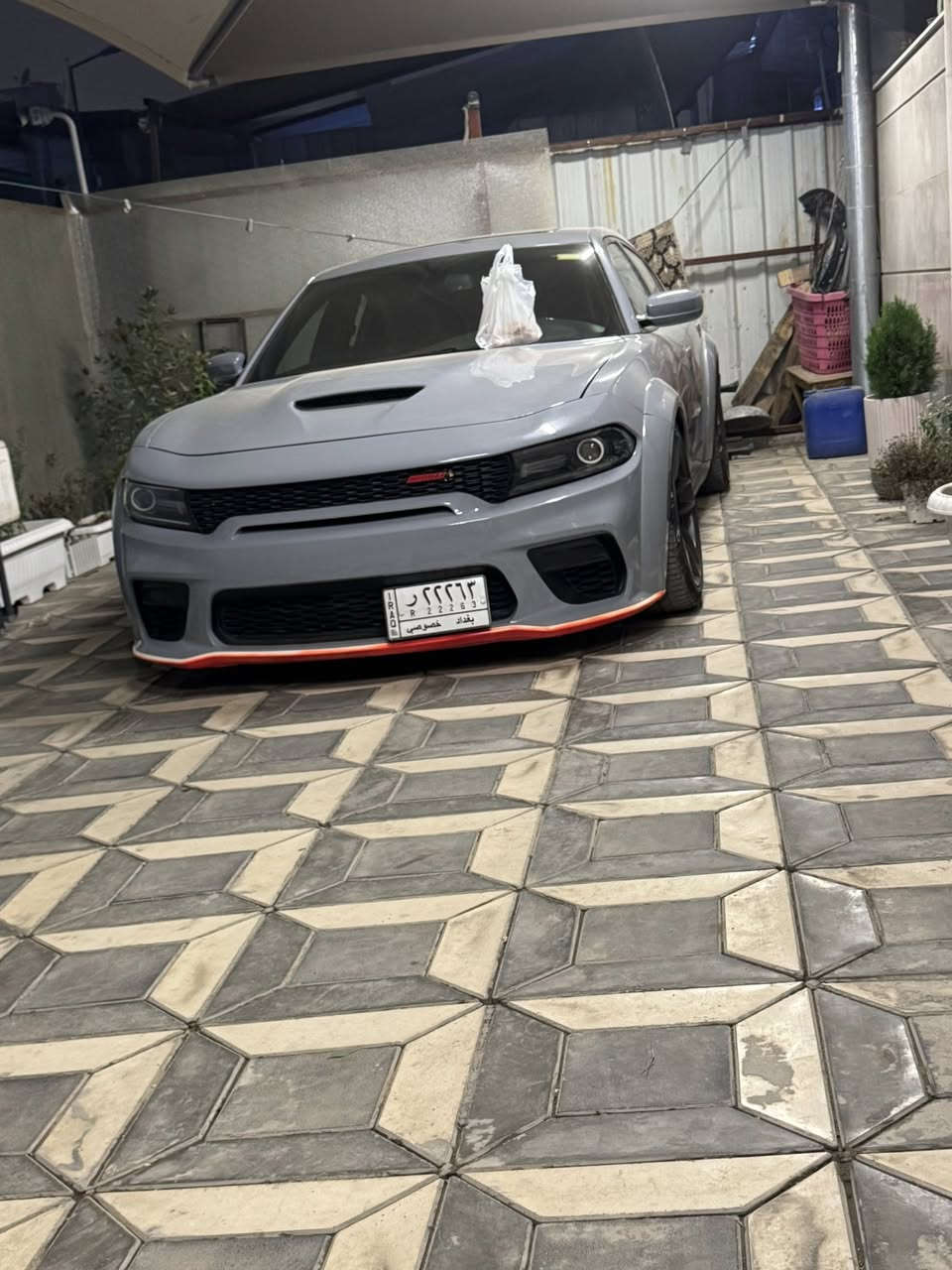 للبيع جارجر وايت بدي اصلي 
موديل 2021
لون اسموك
حادث تبديل بنيد وشويه بارد بلجملغ فقط
موصفات فتحه جلدلونين 
عليه اضافه جكات جوبلس
دركة رياضي داخل كاربون الياف حقيقي
عليه هدرز اصلي
ماشيه ٣٥ ميل
حره بسمي ثاني يوم التحويل السعر المطلوب 280 بيه مجال بصيط السياره مصروف عليه هواية الله شاهدللتواصل ***********
