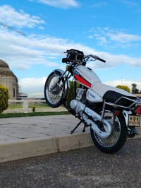 للبيع تاكر 2021 وفل نضافه مكينه شرط مامطخوخه صبانه تحريكه ومعدل ماشاءا...