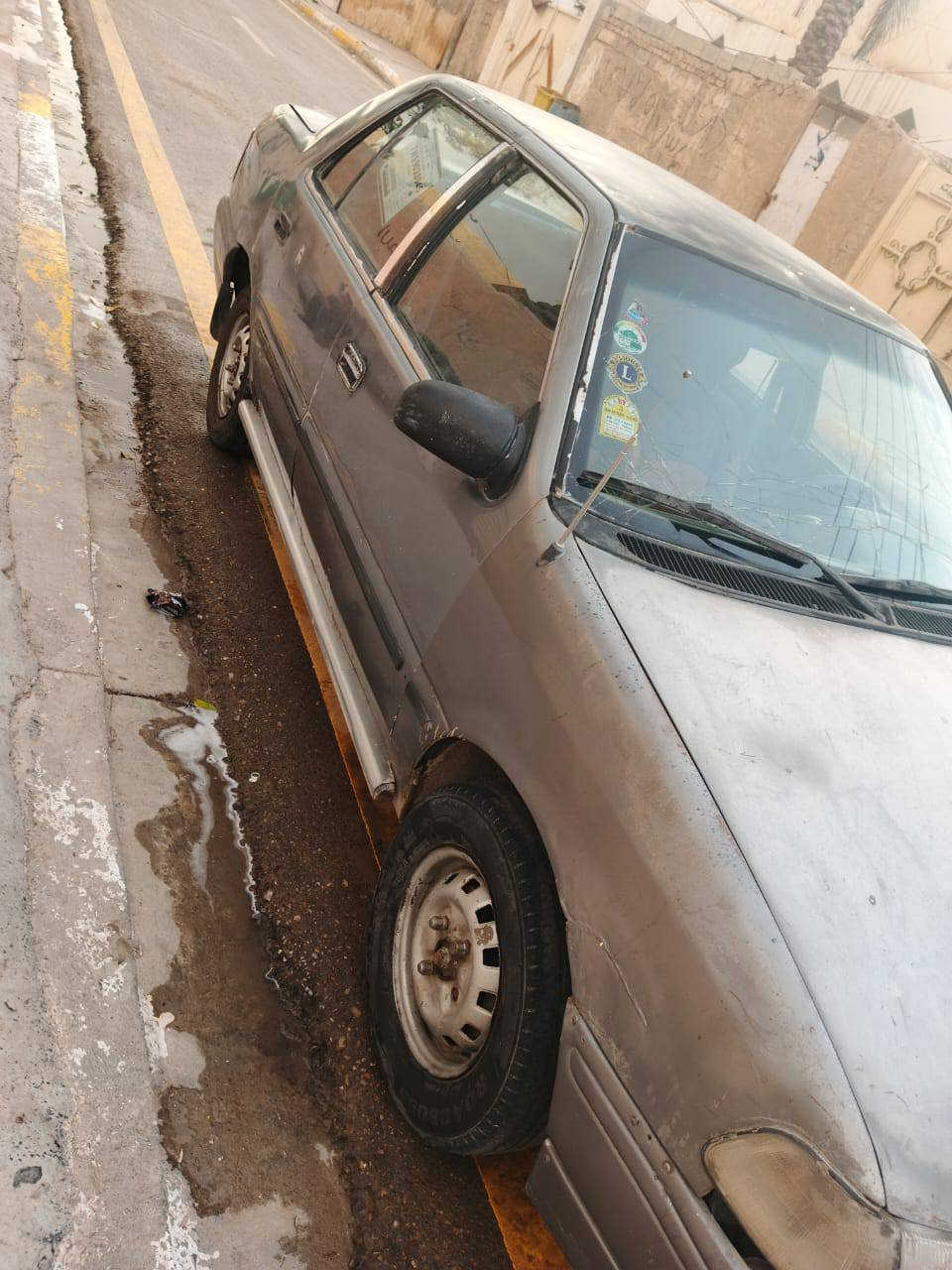 السلام عليكم هونداي اكسله موديل 93 مشروع وطني تحويل مباشر 
 كهربائيات كله شغاله 
تخم تأير جديد 
مكينه وكير خير من الله 
سعر 17 وبيه مجال 
مكاني ديالى ***********
