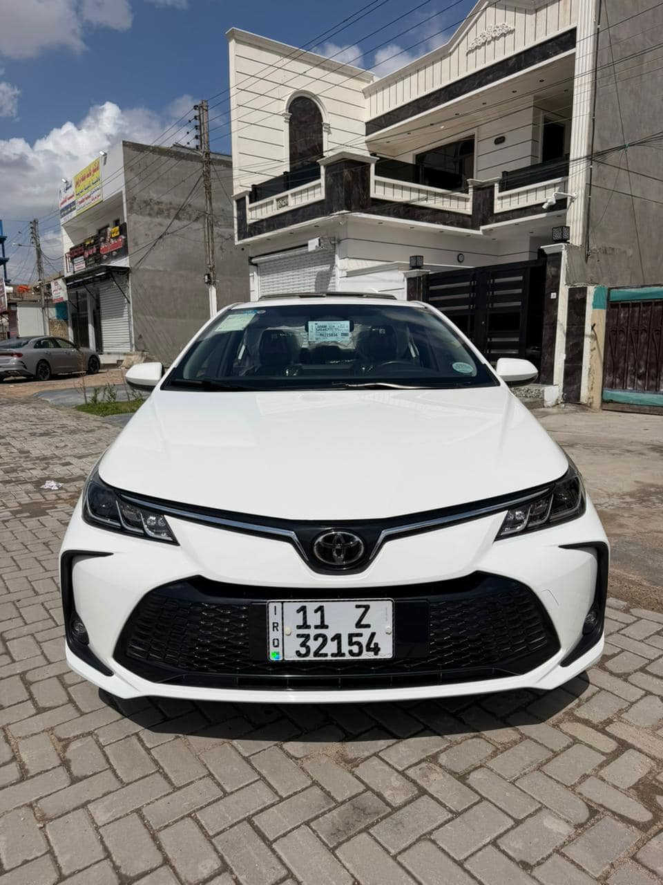 السلام عليكم

للبيع تويوتا كورلا هايبرد 

الشكل الخليجي 

موديل 2024 

ماشيه 18 الف 

مكفوله من الصبغ والتبديل 

ولبارد كفاله عامه  

فول مواصفات 

سبير منازل 

سياره كلش جديده

السعر 155 وبيها مجال بسيط

للاتصال ***********

مكان السياره📍 بغداد
