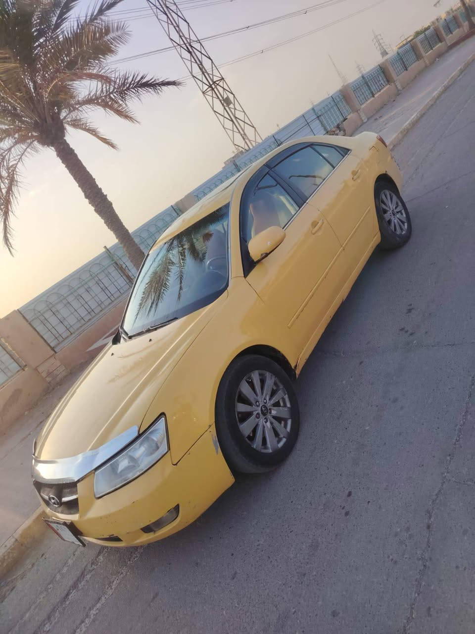 سوناتا خليجي موديل 2006  محرك 3300 كير ومحرك شرط تبريد ثلج ❄ صدر نص عمر  سياره بدون ضربه بلاديه دواخل انضاف  غرفتها حلوة  سياره جاهزه  تحويل مباشر  / السعر(72) وبيها مجال بسيط / مكاني تكريت *********** / ***********
