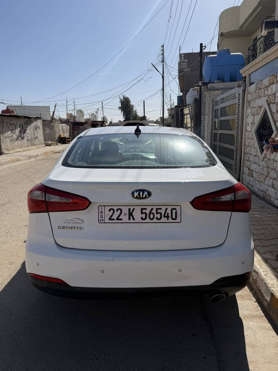 سلام عليكم سيراتو 2014 خليجيه سياره بيهه قطعتين ونص بس صبغ بدون دواخل اثر اشخوط السياره حلوه وكاعده اي نقص مابيهه خير من الله سعر 110 مكان سياره بغداد ناحيه الرشيد 
للاستفسار الاتصال ع ارقم 
***********
