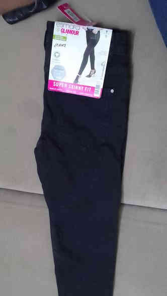 شروة بناطيل شبابي بناتي
اوروبي جديد 😍

العدد 3000 قطعه
السعر 4 الف دينار فقط
البيع لكل الكمية شلع 

اربيل / وتساب
***********
