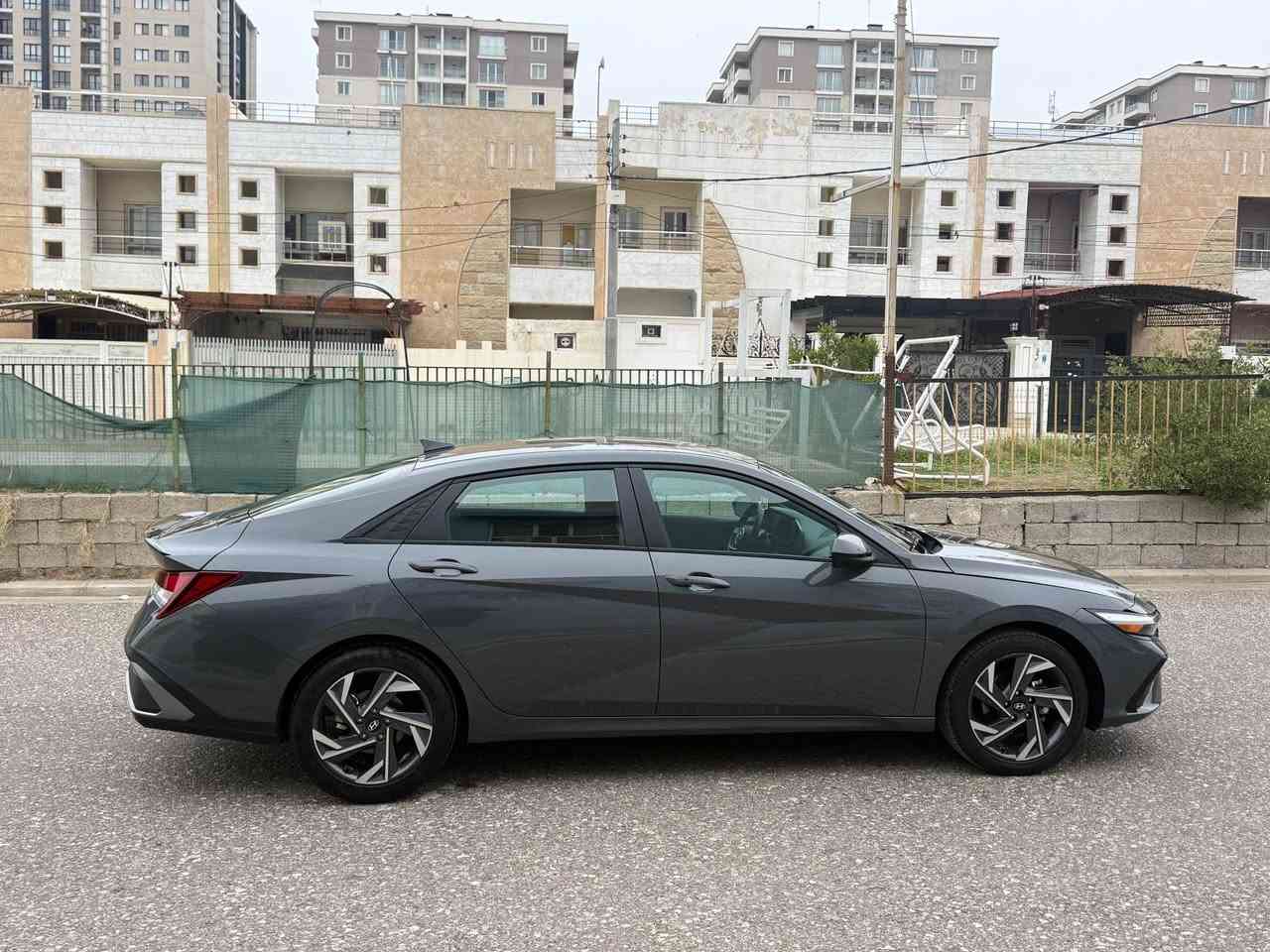 السلام عليكم.           السعرب139 فقط

النترا 2025👉👍

كاملة الهزهه السياره بدون رقم 

السعرب139 مجال بسيط

وارد أمريكي ماشيه17mi

حادث جاملغ وبنيد فقط ارباك استرن راجع سستم 

محرك  2000 دوش

مواصفات ...

 
بصمة تشغيل 

كامرا دوارة🖥️

تبريد مناخين منفصل

رادارات 360 درجه

امامي وجانبي وخلف

تحكم ستيرن ٤ جهات

٣ وضعيات قيادة

مثبت سرعه

قيادة ذاتيه

تحذير عند مغادرة المسار

توقف ذاتي

ترحيب

مانع انزلاق

مكان سيارة اربيل 👉👍

شراي يتصل
*********** أربيل, العراق
