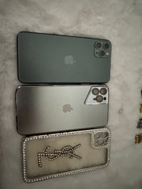 اخوان عندي جهاز 11برو ماكس والجهاز بطاريته 85 بالضبط  الذاكره256G السع...