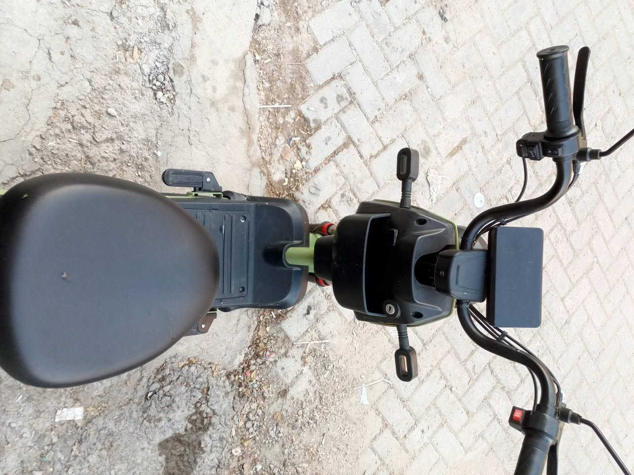 سلام عليكم دراجة شحن البيع وامروس  دراجة نضيفة من كلشي راسني على خاص


**إذا كنت صاحب هذا الإعلان وتريد حذفه لأي سبب، رجاءا أرسل رسالة إلى الدعم الفني**