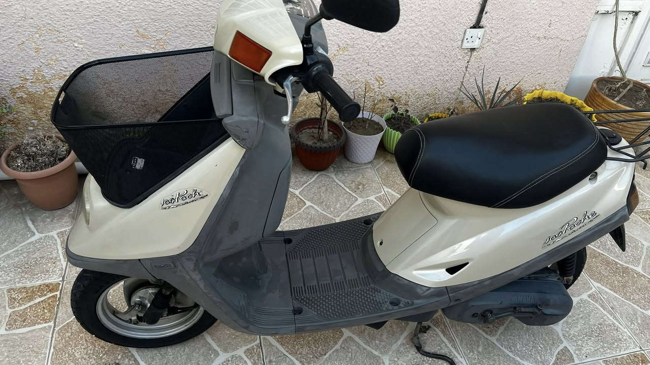 سلام عليكم
للبيع ماطور ياماها تنزيل رمبه نوعية شخاطه نضيفة جداً قليل الاستخدام الكفرات الصالنصه الشوته الكابريتر المحرك الكشن كله بلادي ماشيه 4000الف بعده صفر 
المكان كركوك السعر 780الف وبيه مجال 
رقم الهاتف ***********
