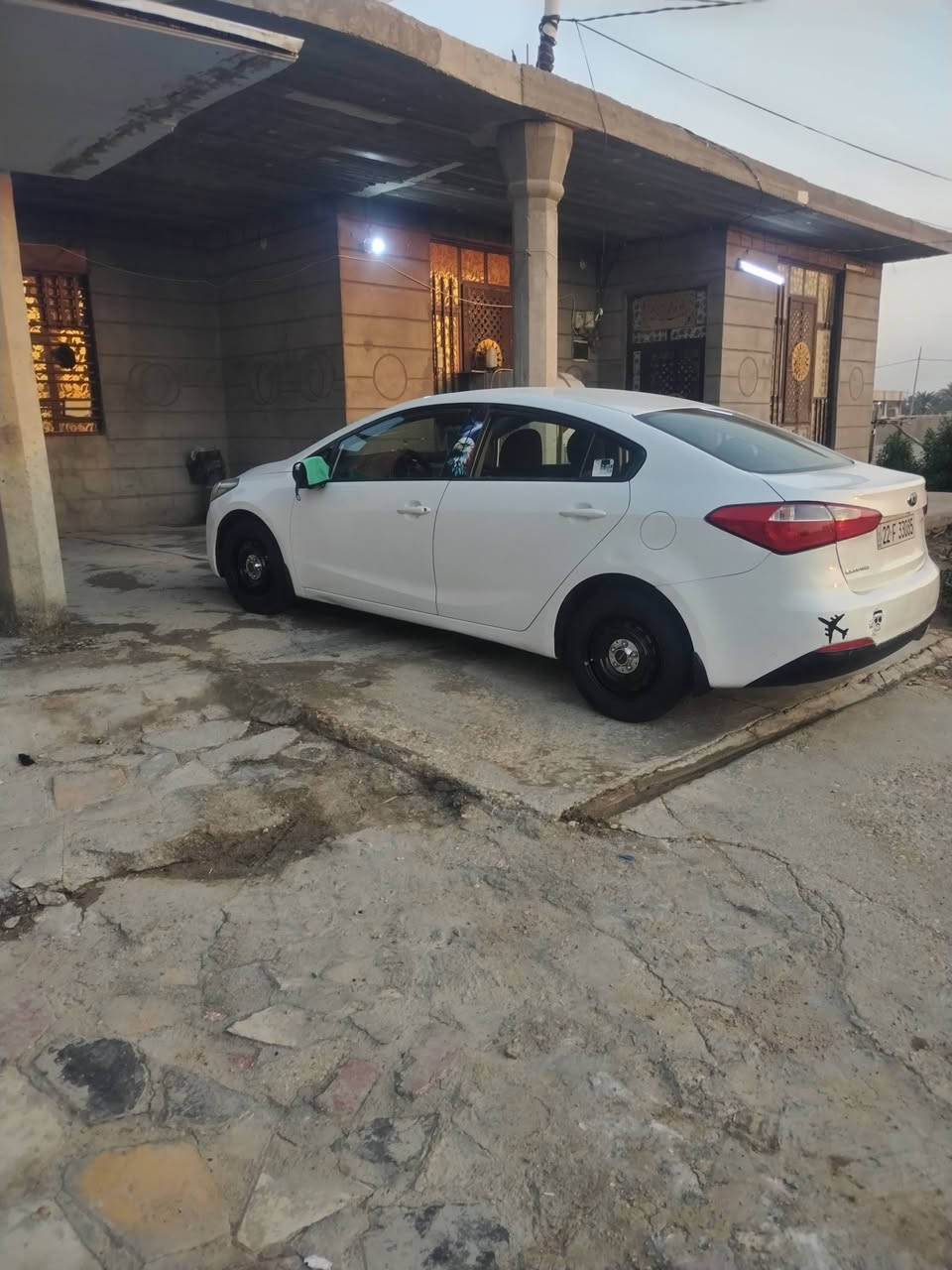 سيراتو للبيع خليجي موديل ٢٠١٤ رقم اربيل تحويل مباشر بيه بدواسه والهلال والباقي مكفول مكاني واسط صويره الاتصال على الرقم ***********
