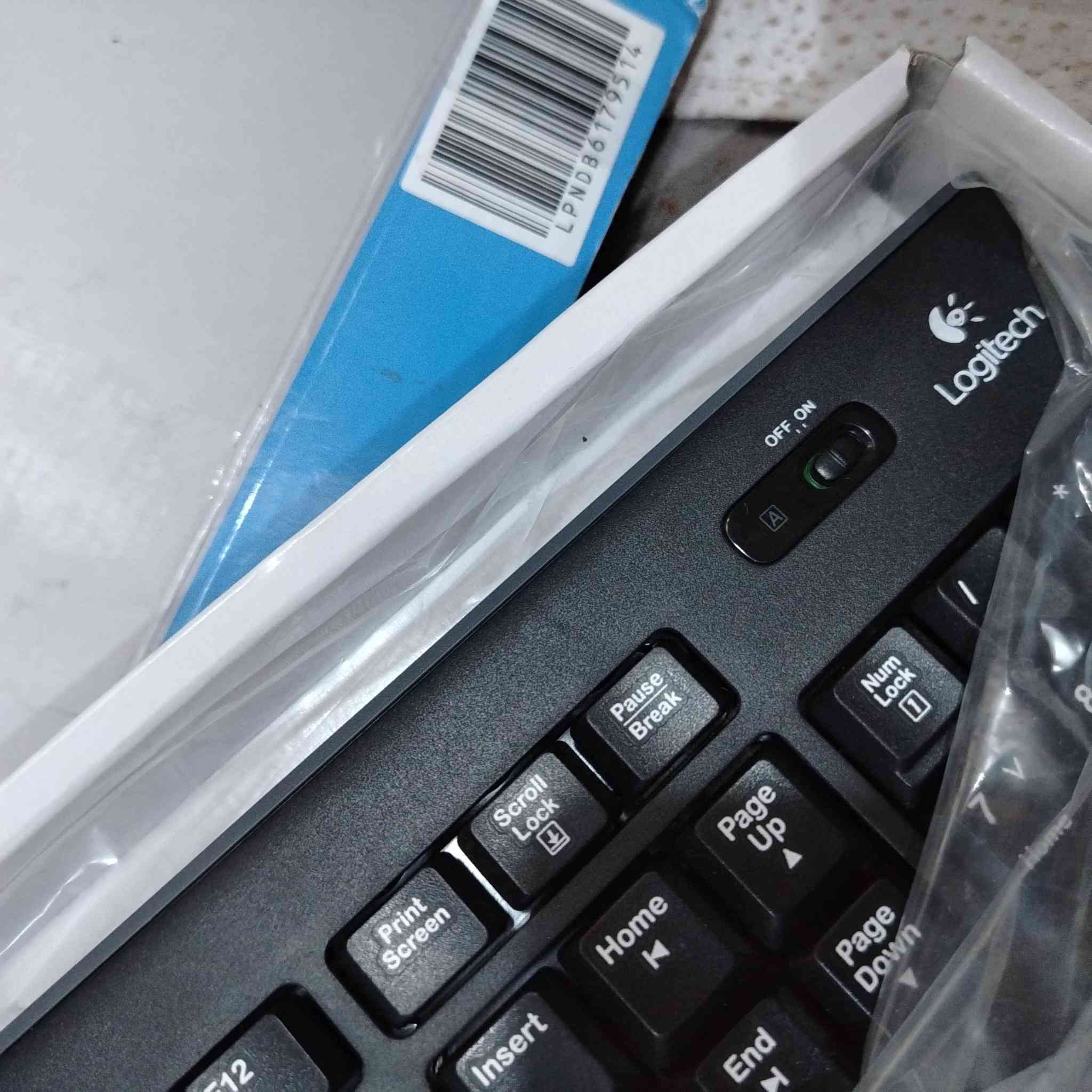 مجموعة لوحة مفاتيح وماوس لاسلكية من نوع Logitech MK270.


**إذا كنت صاحب هذا الإعلان وتريد حذفه لأي سبب، رجاءا أرسل رسالة إلى الدعم الفني**