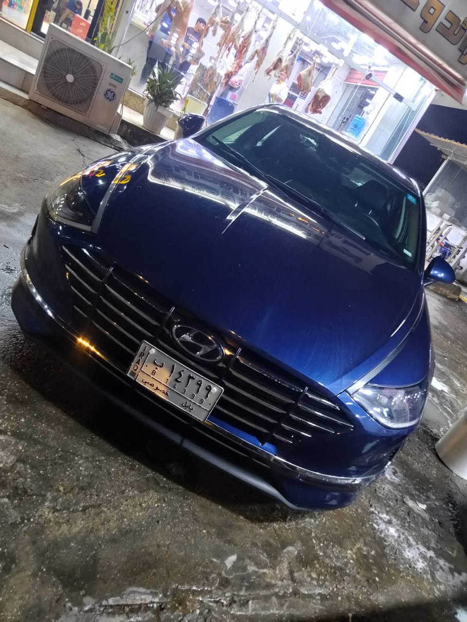 سلام عليكم سوناته للبيع فقط 2021سياره بيه كارت بل جاملغ جهت سايق باقي سياره مكفول سياره حلوه وجديده تاخذه ربع ما تصرف عليه مكان سياره بابل سعر وباقي تفاصيل اتصل عل رقم ‭٠٧٨٣ ٧٤٢ ٥٦٤٤‬
