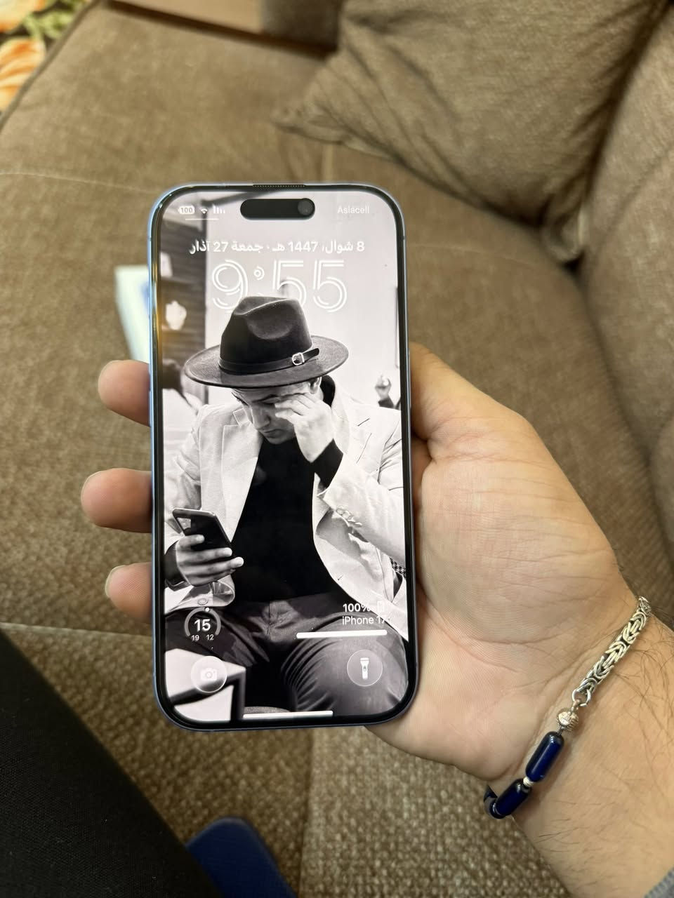 ايفون 17 ذ 256. بطارية 98 داخل الضمان مكاني بغداد ملحقاتة كاملة اي استفسار ***********
