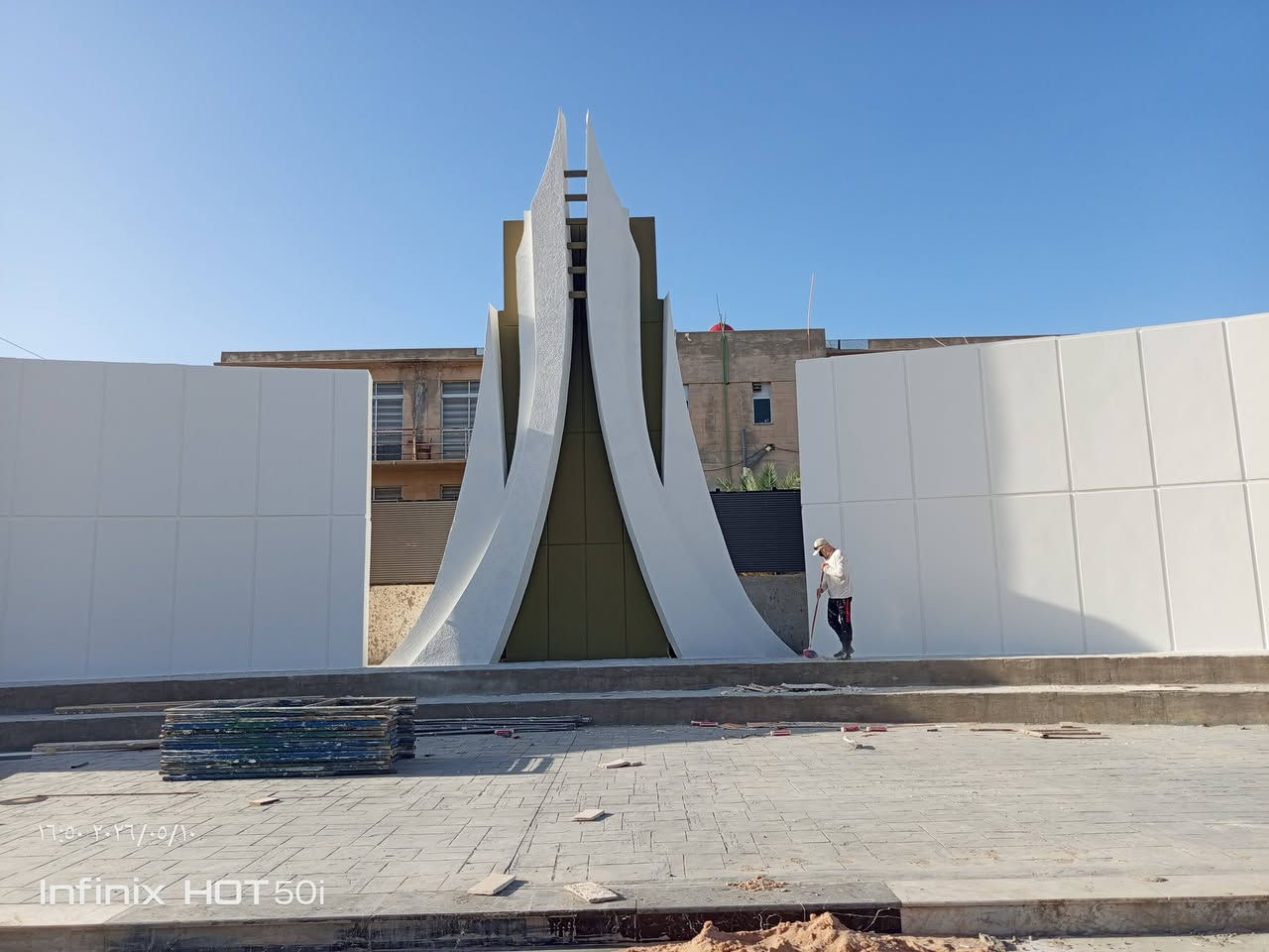 السلام عليكم ورحمه الله وبركاته موجود كادر صبغ بيوت واخشاب مصري في ميسان شغل مرتب ونظيف جدا للتواصل معنا ***********واتس ***********
