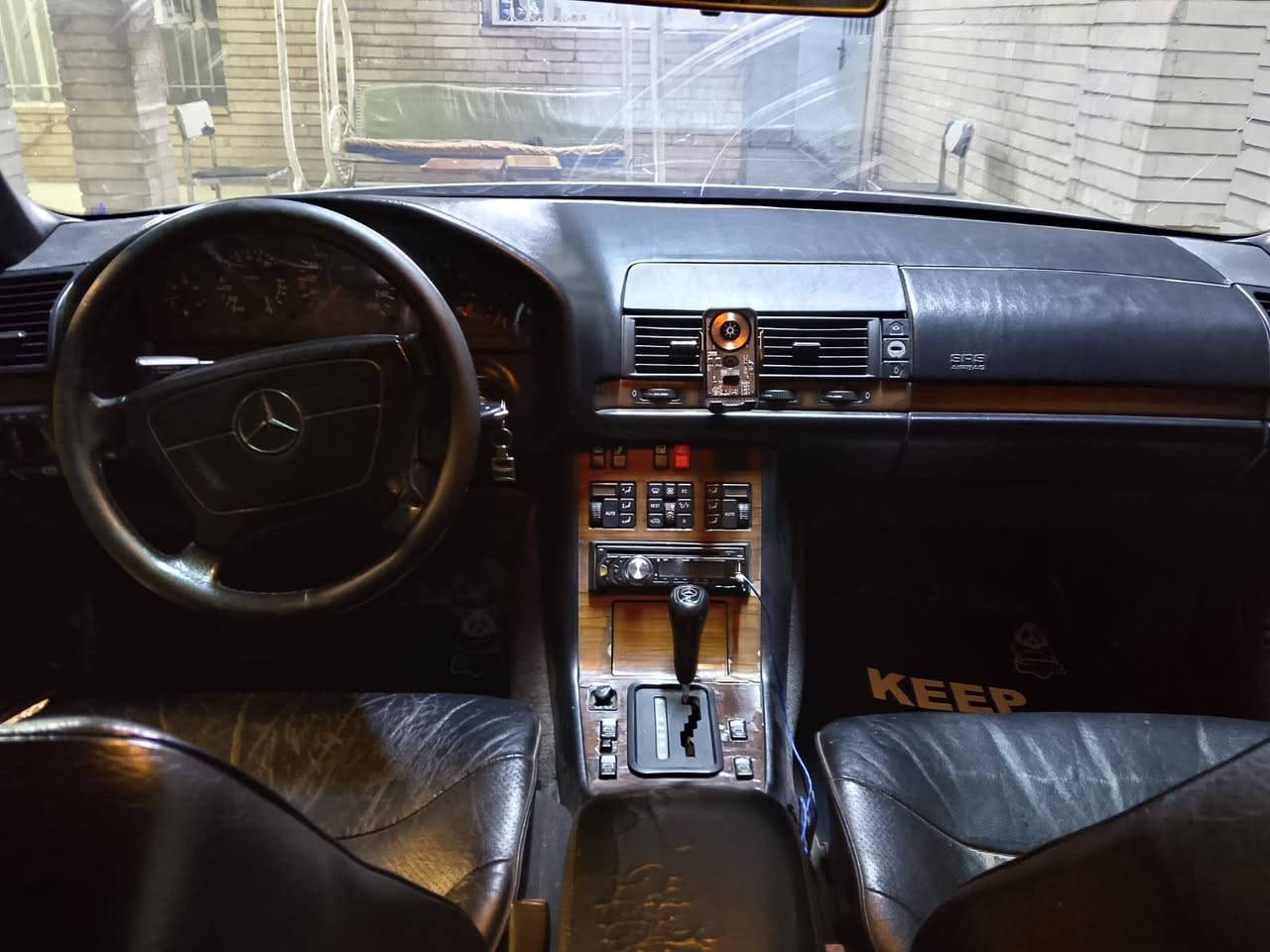 السلام عليكم .. مرسيدس شبح موديل٩٢ للتفاصيل اكثر اتصل على الرقم ***********
