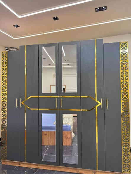 #غرفه_الاحلام 
❇️ 5 قطع      كنتور 220
❇️ ميز تواليت ضخم وجديد 
🎁 كوميديات دبل مجرات
❇️ شغل ممتاز
❇️ السرير بلوك
رسمه جديده بالسوق* 

السعر 800 الف فقط
النقل والشد مجاني الجميع المحافظات
🚗🚗🚗توصيل مجاني  جميع محافظات العراق 🚌🚌🚌

للحجز  ثبت رقمك وعنوانك

واتساب    ***********
