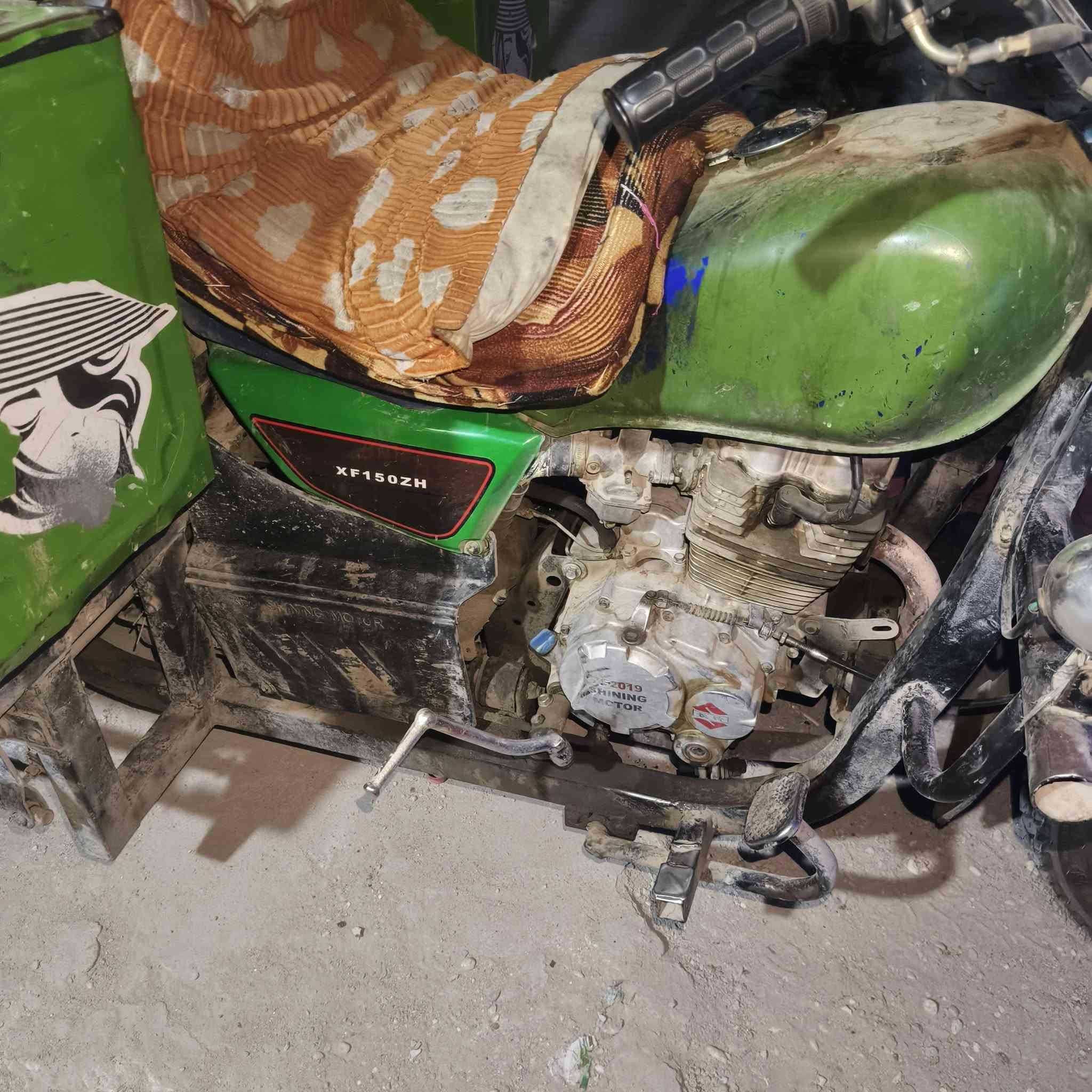 سلام عليكم ستوته موديل 2018طالعه بل 19ستوته مال شغل نضيفه وكلشي بيها جديد تخم اشاير تخم تاير كهربائيات جديده مصار كم يوم شادهن والله ولي يشتري خادم رقمي ***********
