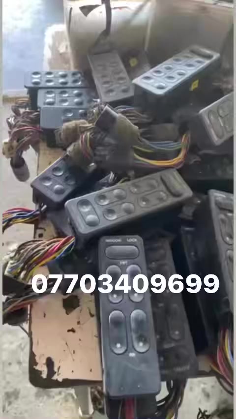 السلام عليكم
توفر كنترول برنس فيشه وحده وفيشتين 
العنوان ديالى الخالص هبهب الشارع العام محلات الحاج ابو انس المولى
***********
يوجود خدمه توصيل 
جمله ومفرد
